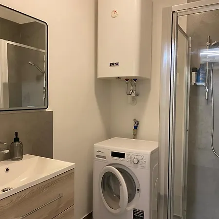 Apartmán Neueroeffnung - Dietrichsteinplatz - Gratis Tiefgaragenplatz *